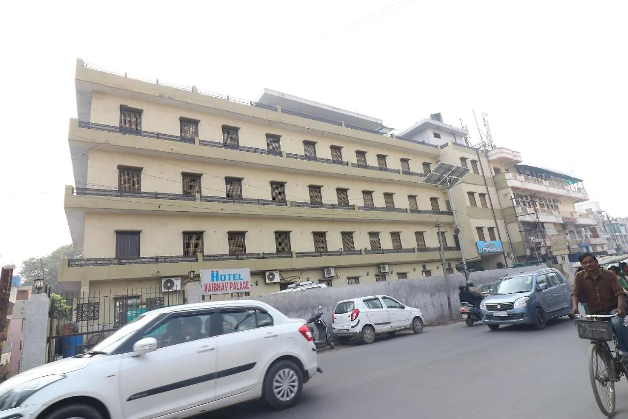 Oyo 24951 Vaibhav Palace Agra  Hotel Agra (Uttar Pradesh)