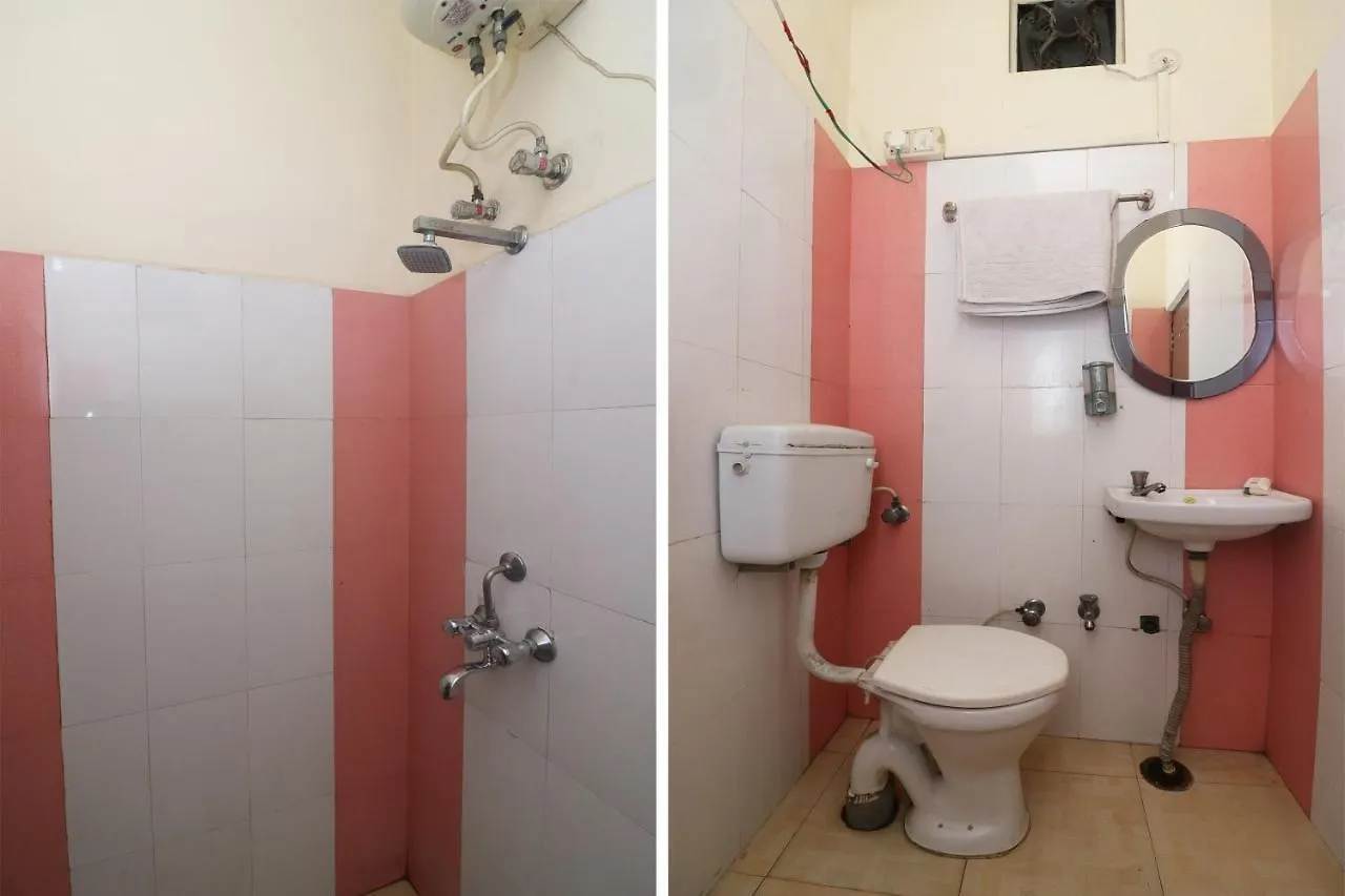 Hotel Oyo 24951 Vaibhav Palace Agra
