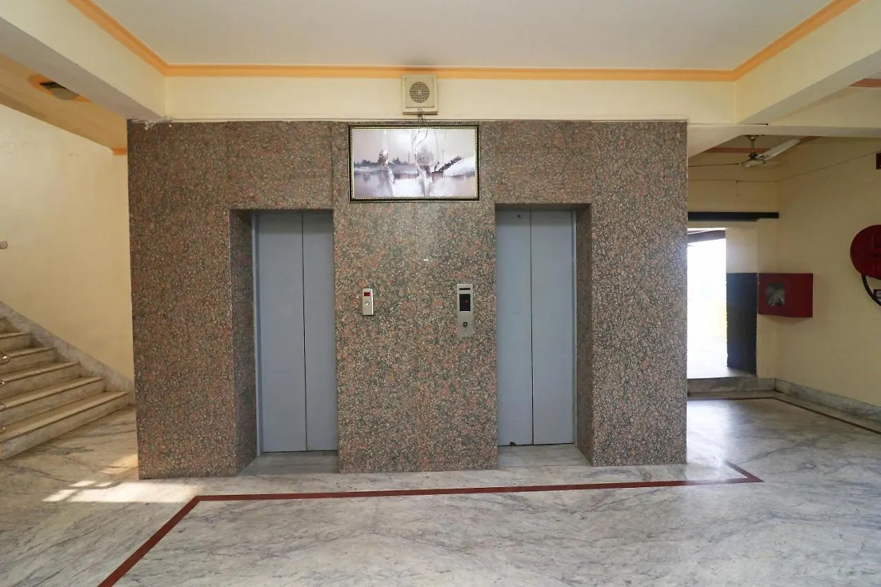 Oyo 24951 Vaibhav Palace Agra  Hotel Agra (Uttar Pradesh)