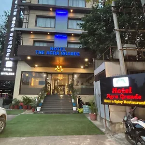Отель Agra Grande By Goyal Hoteliers