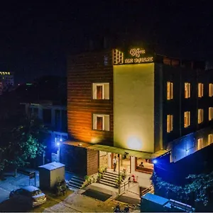 Hotel Square, India, Agra (Uttar Pradesh)